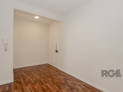 Apartamento à venda com 157m², 2 quartos, 2 suítes, 2 vagas no bairro Rio Branco em Porto Alegre - Foto 3