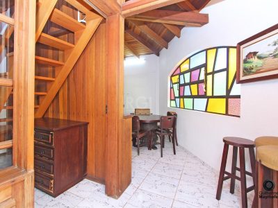 Casa à venda com 249m², 4 quartos, 1 suíte, 5 vagas no bairro Ipanema em Porto Alegre - Foto 41