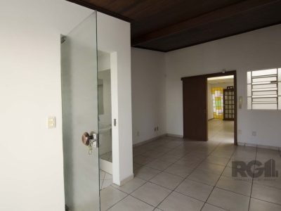 Casa à venda com 116m², 2 quartos, 2 suítes no bairro Cidade Baixa em Porto Alegre - Foto 24