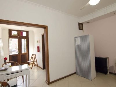 Casa à venda com 116m², 2 quartos, 2 suítes no bairro Cidade Baixa em Porto Alegre - Foto 4