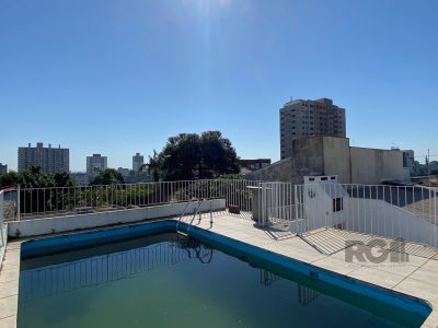 Casa à venda com 360m², 5 quartos, 1 suíte, 4 vagas no bairro Vila Ipiranga em Porto Alegre - Foto 56