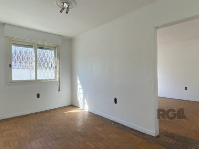 Casa à venda com 360m², 5 quartos, 1 suíte, 4 vagas no bairro Vila Ipiranga em Porto Alegre - Foto 69