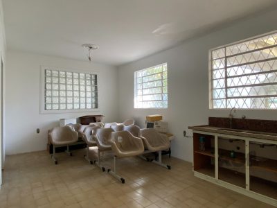 Casa à venda com 360m², 5 quartos, 1 suíte, 4 vagas no bairro Vila Ipiranga em Porto Alegre - Foto 87