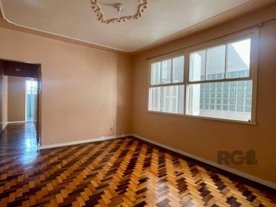 Apartamento à venda com 90m², 2 quartos no bairro São Geraldo em Porto Alegre - Foto 4