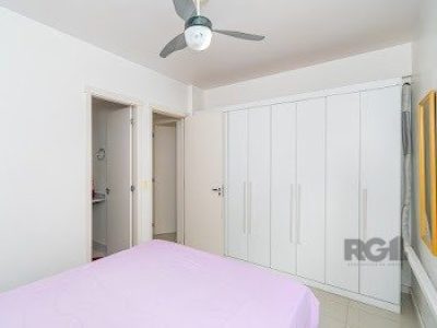 Apartamento à venda com 65m², 3 quartos, 1 suíte, 1 vaga no bairro Santo Antônio em Porto Alegre - Foto 21