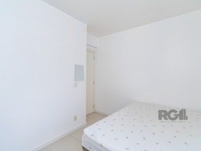 Apartamento à venda com 65m², 3 quartos, 1 suíte, 1 vaga no bairro Santo Antônio em Porto Alegre - Foto 25