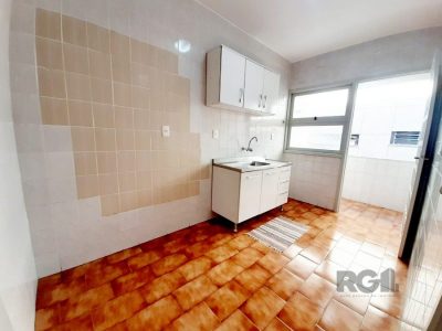 Apartamento JK à venda com 34m², 1 vaga no bairro Passo d'Areia em Porto Alegre - Foto 8