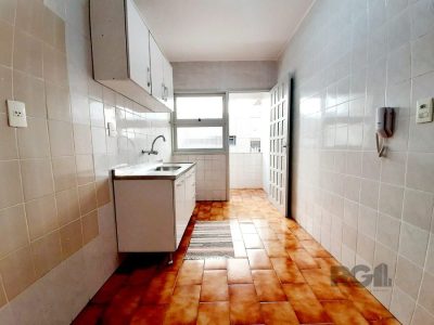 Apartamento JK à venda com 34m², 1 vaga no bairro Passo d'Areia em Porto Alegre - Foto 9