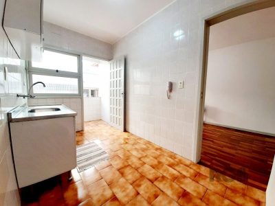 Apartamento JK à venda com 34m², 1 vaga no bairro Passo d'Areia em Porto Alegre - Foto 10