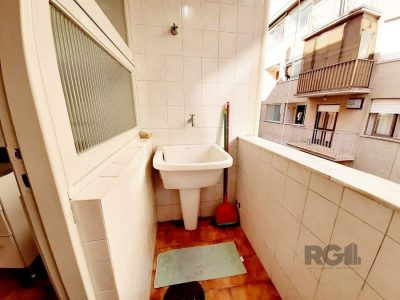 Apartamento JK à venda com 34m², 1 vaga no bairro Passo d'Areia em Porto Alegre - Foto 12