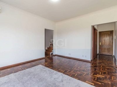 Cobertura à venda com 186m², 3 quartos, 2 vagas no bairro Três Figueiras em Porto Alegre - Foto 15