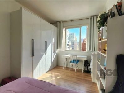 Apartamento à venda com 68m², 2 quartos no bairro Centro Histórico em Porto Alegre - Foto 11