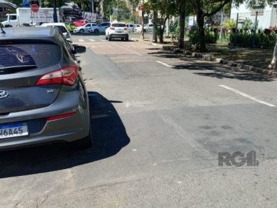 Apartamento à venda com 82m², 3 quartos no bairro Rio Branco em Porto Alegre - Foto 9