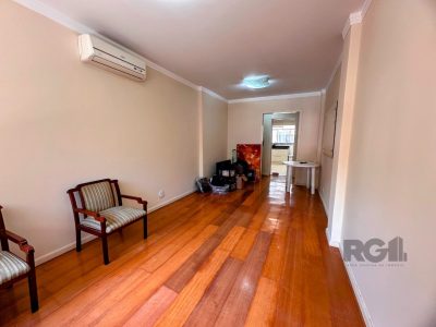 Apartamento à venda com 77m², 2 quartos, 1 vaga no bairro Petrópolis em Porto Alegre - Foto 5