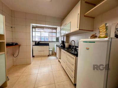 Apartamento à venda com 77m², 2 quartos, 1 vaga no bairro Petrópolis em Porto Alegre - Foto 13