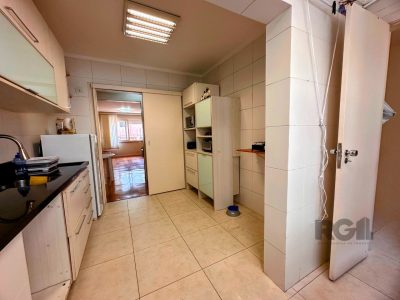 Apartamento à venda com 77m², 2 quartos, 1 vaga no bairro Petrópolis em Porto Alegre - Foto 11