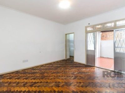 Apartamento à venda com 78m², 2 quartos no bairro Petrópolis em Porto Alegre - Foto 6