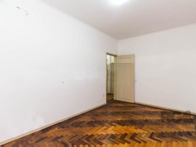 Apartamento à venda com 78m², 2 quartos no bairro Petrópolis em Porto Alegre - Foto 7