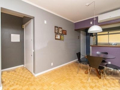 Apartamento à venda com 114m², 3 quartos, 1 vaga no bairro Petrópolis em Porto Alegre - Foto 4