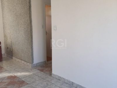 Apartamento à venda com 69m², 2 quartos, 1 vaga no bairro Santo Antônio em Porto Alegre - Foto 2