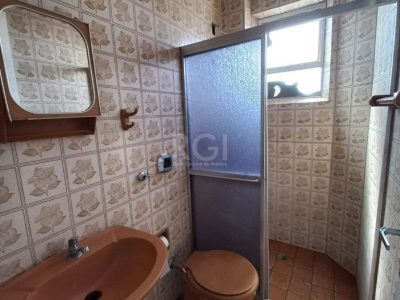 Apartamento à venda com 69m², 2 quartos, 1 vaga no bairro Santo Antônio em Porto Alegre - Foto 23