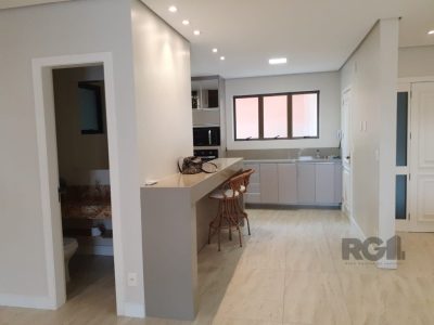 Apartamento à venda com 177m², 3 quartos, 1 suíte, 2 vagas no bairro Santa Tereza em Porto Alegre - Foto 3