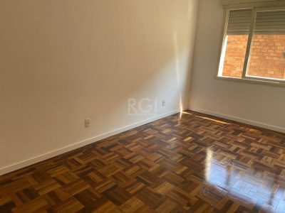 Apartamento à venda com 65m², 2 quartos, 1 vaga no bairro Cristo Redentor em Porto Alegre - Foto 2