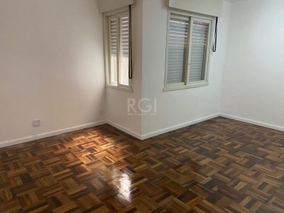 Apartamento à venda com 65m², 2 quartos, 1 vaga no bairro Cristo Redentor em Porto Alegre - Foto 3