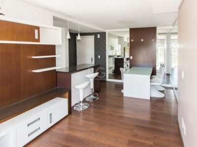 Apartamento à venda com 62m², 2 quartos, 1 suíte, 1 vaga no bairro Cristal em Porto Alegre - Foto 13