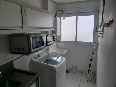 Apartamento à venda com 69m², 3 quartos, 1 suíte, 1 vaga no bairro Passo d'Areia em Porto Alegre - Foto 3