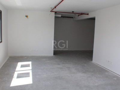 Conjunto/Sala à venda com 61m², 1 vaga no bairro Moinhos de Vento em Porto Alegre - Foto 23