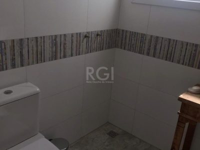 Casa à venda com 159m², 3 quartos, 1 suíte, 2 vagas no bairro Jardim Planalto em Porto Alegre - Foto 6