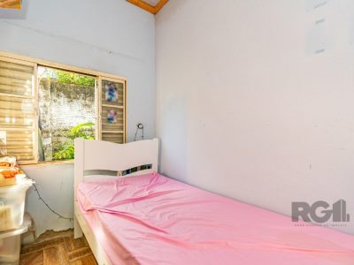 Casa à venda com 150m², 3 quartos, 1 suíte, 2 vagas no bairro Chácara das Pedras em Porto Alegre - Foto 32