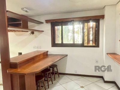 Casa à venda com 381m², 3 quartos, 1 suíte, 2 vagas no bairro Boa Vista em Porto Alegre - Foto 19