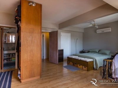 Cobertura à venda com 220m², 3 quartos, 1 suíte, 2 vagas no bairro Menino Deus em Porto Alegre - Foto 26