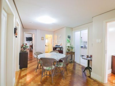 Apartamento à venda com 233m², 3 quartos, 1 suíte, 1 vaga no bairro Independência em Porto Alegre - Foto 21