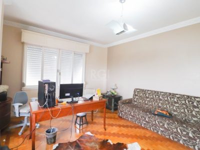 Apartamento à venda com 233m², 3 quartos, 1 suíte, 1 vaga no bairro Independência em Porto Alegre - Foto 33