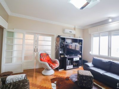 Apartamento à venda com 233m², 3 quartos, 1 suíte, 1 vaga no bairro Independência em Porto Alegre - Foto 34