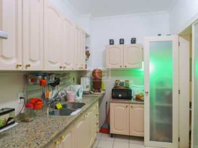 Apartamento à venda com 233m², 3 quartos, 1 suíte, 1 vaga no bairro Independência em Porto Alegre - Foto 37