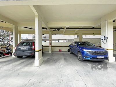 Apartamento à venda com 132m², 3 quartos, 1 suíte, 1 vaga no bairro Petrópolis em Porto Alegre - Foto 44