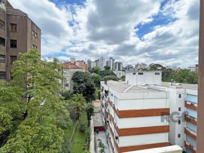 Apartamento à venda com 132m², 3 quartos, 1 suíte, 1 vaga no bairro Petrópolis em Porto Alegre - Foto 33