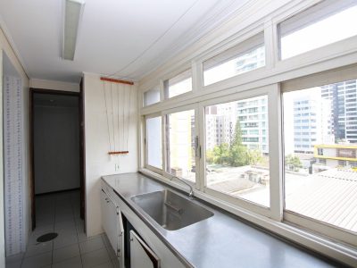 Apartamento à venda com 153m², 3 quartos, 2 suítes, 2 vagas no bairro Auxiliadora em Porto Alegre - Foto 5