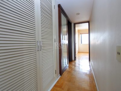 Apartamento à venda com 153m², 3 quartos, 2 suítes, 2 vagas no bairro Auxiliadora em Porto Alegre - Foto 20