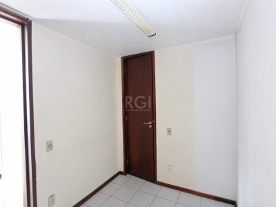 Apartamento à venda com 153m², 3 quartos, 2 suítes, 2 vagas no bairro Auxiliadora em Porto Alegre - Foto 26