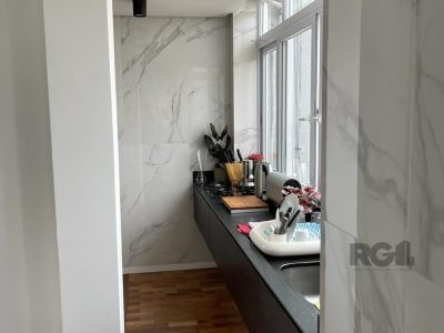 Apartamento à venda com 110m², 2 quartos, 1 suíte no bairro Rio Branco em Porto Alegre - Foto 4