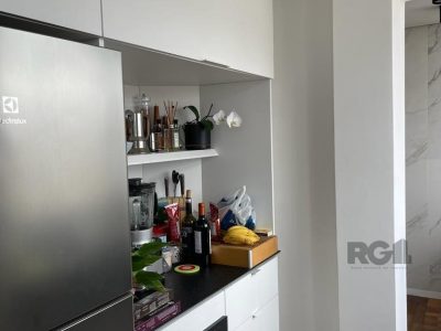 Apartamento à venda com 110m², 2 quartos, 1 suíte no bairro Rio Branco em Porto Alegre - Foto 5