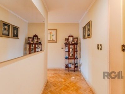 Apartamento à venda com 144m², 3 quartos, 1 suíte, 2 vagas no bairro Moinhos de Vento em Porto Alegre - Foto 14