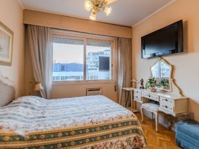 Apartamento à venda com 144m², 3 quartos, 1 suíte, 2 vagas no bairro Moinhos de Vento em Porto Alegre - Foto 19