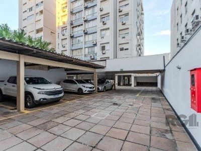 Apartamento à venda com 144m², 3 quartos, 1 suíte, 2 vagas no bairro Moinhos de Vento em Porto Alegre - Foto 34