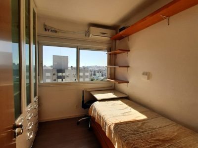 Apartamento à venda com 82m², 3 quartos, 1 suíte, 2 vagas no bairro Santana em Porto Alegre - Foto 16